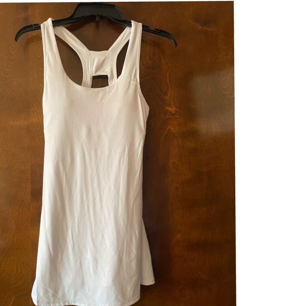 HALARA White Racerback Sports Bra Tank